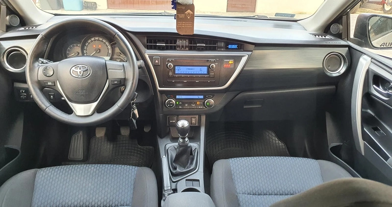 Toyota Auris cena 34800 przebieg: 175000, rok produkcji 2013 z Krosno małe 301